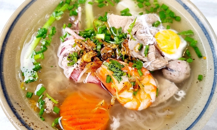 Cách nấu hủ tiếu mực thơm ngon tại nhà 