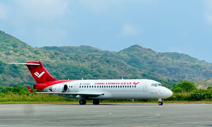 Hơn 10 triệu đồng 1 cặp vé bay Hà Nội - Côn Đảo dịp 30/4