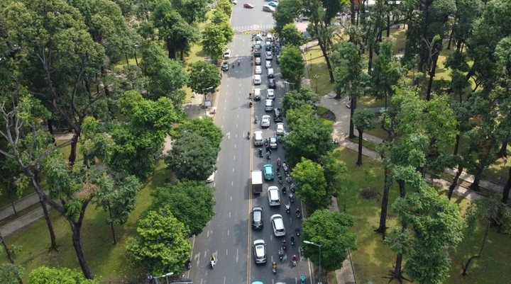 Một số tuyến đường hạn chế đi lại ở TP.HCM tối 20/4