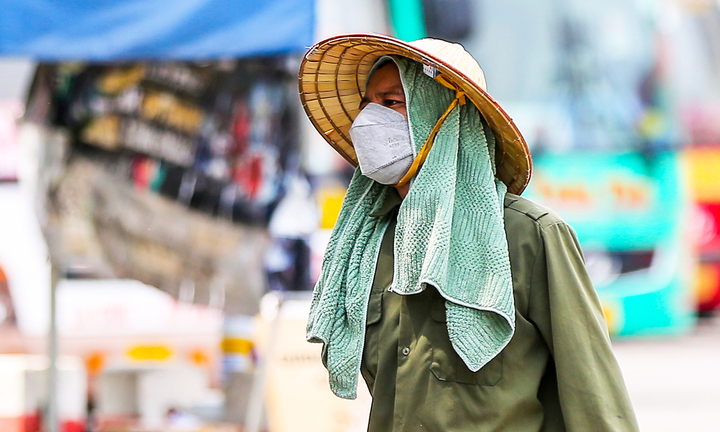 Dự báo thời tiết ngày 21/4: Nắng nóng, oi bức từ Bắc vào Nam