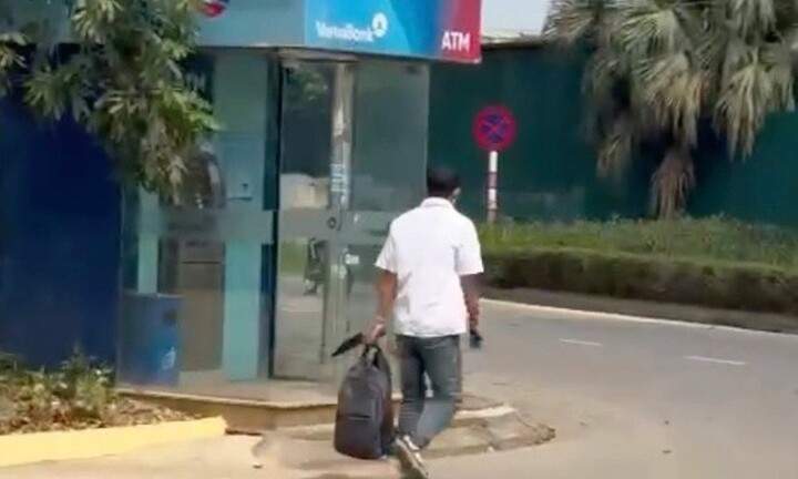 Nhân chứng kể việc đụng mặt nghi phạm cướp ngân hàng