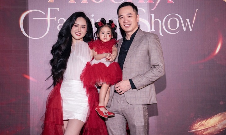 Á hậu Trúc Ny được chồng ủng hộ trở lại nghệ thuật sau 3 năm sinh con