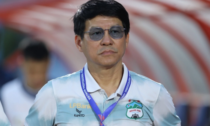 Lăng mạ trọng tài, 2 lãnh đạo HAGL bị phạt nặng