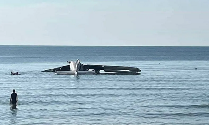 Máy bay lao xuống biển lúc diễn tập, 5 cảnh sát Thái Lan thiệt mạng