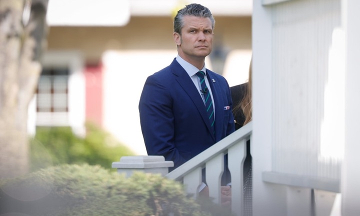 Hỗn loạn bên trong Lầu Năm Góc 