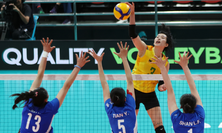 Thắng áp đảo đội Trung Quốc, Bình Điền Long An vào chung kết giải châu Á