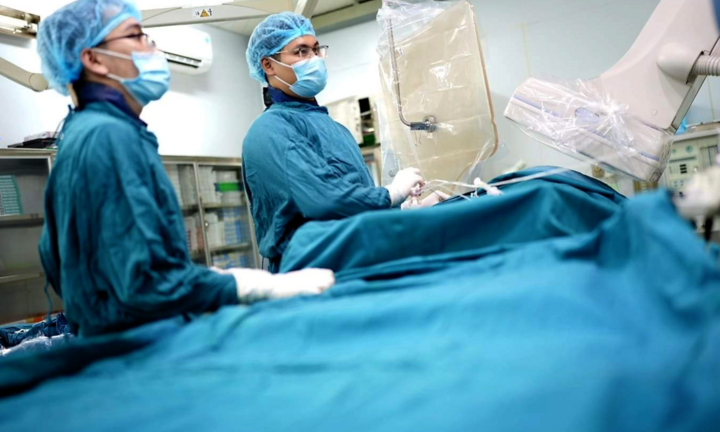 5 tình huống bác sĩ được quyền từ chối khám chữa bệnh