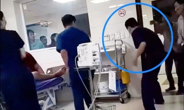 Nam điều dưỡng bị hành hung: 'Dù bị đạp ngã, tôi vẫn đứng dậy để cứu người'