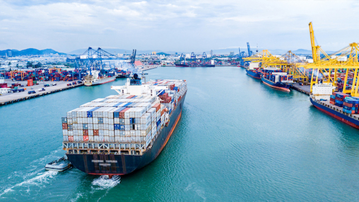 Việt Nam trong top 20 nền kinh tế hàng đầu về thương mại