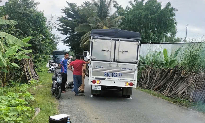 Vụ người cha bắn tài xế cán chết con mình: Tài xế có dấu hiệu phạm tội theo luật hình sự