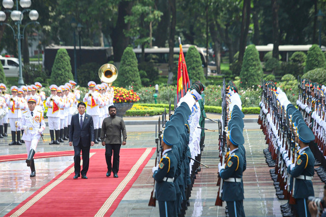 Chủ tịch nước Lương Cường chủ trì lễ đón Tổng thống Sri Lanka thăm Việt Nam
