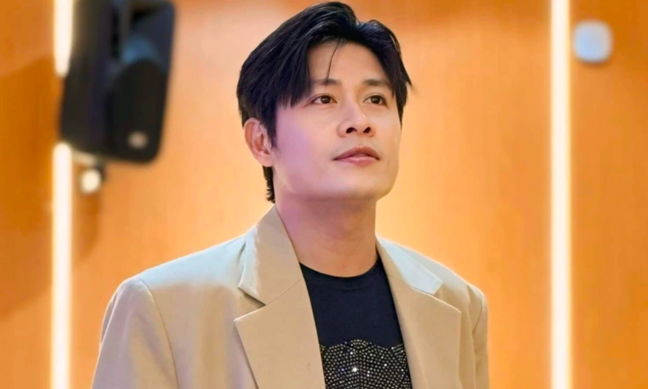 Bị chê viết câu 'sai', tác giả 'Nhật ký của mẹ' bật khóc hé lộ lý do