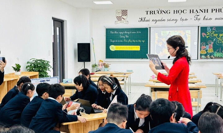 Hiệu trưởng có phải là viên chức quản lý?