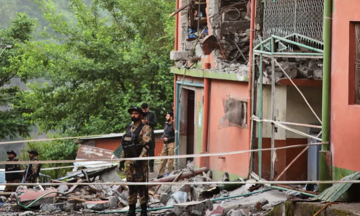 Pakistan tuyên bố đáp trả, Ấn Độ diễn tập phòng thủ