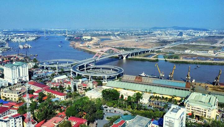 Sau 70 năm giải phóng, Hải Phòng vươn lên lọt top quy mô kinh tế dẫn đầu cả nước