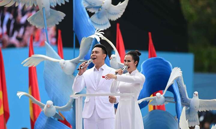 Lời bài hát Viết tiếp câu chuyện hoà bình