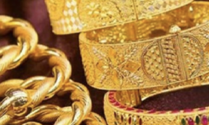 Giá vàng thế giới lao dốc, trong nước đi ngang 