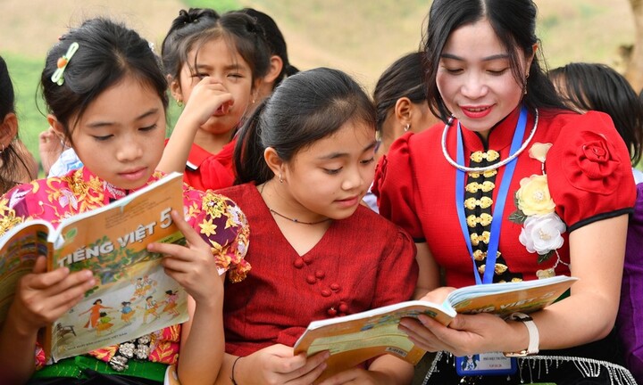 3 năm vẫn không tuyển đủ 66.000 giáo viên, Thủ tướng chỉ đạo khẩn