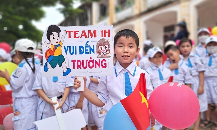 Từ 2026, cả nước tuyển sinh lớp 1, lớp 6 theo nguyên tắc 'nhà gần trường'