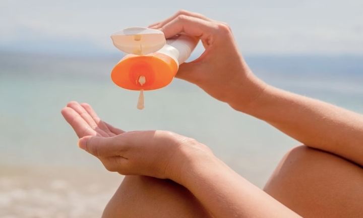 Kem chống nắng chỉ số SPF 2,4 nhưng nhãn ghi 50: Bộ Y tế chỉ đạo khẩn