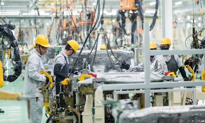 Lãnh đạo không biết làm giàu sẽ không thể truyền cảm hứng cho cấp dưới làm giàu