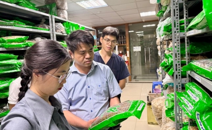 Bộ Y tế thành lập 15 tổ kiểm tra thuốc, mỹ phẩm, thực phẩm chức năng