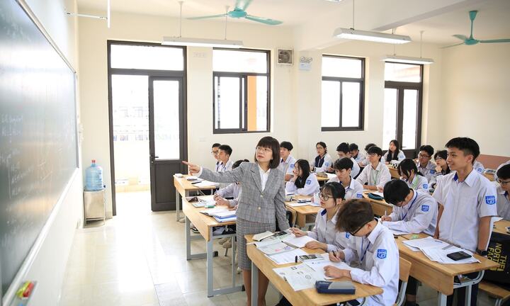 Hiệu trưởng, hiệu phó có được nghỉ hè nhiều như giáo viên?