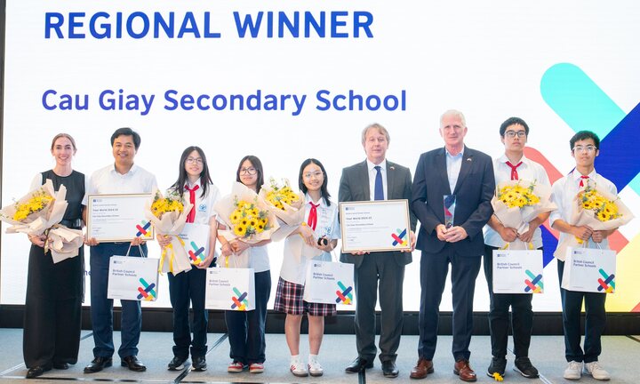 Học sinh Việt Nam giành giải Nhất Đông Á cuộc thi làm phim toàn cầu Your World