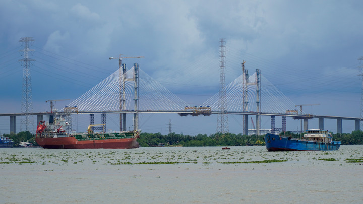 Diện mạo hai cầu dây văng tĩnh không cao nhất Việt Nam sau 10 năm khởi công