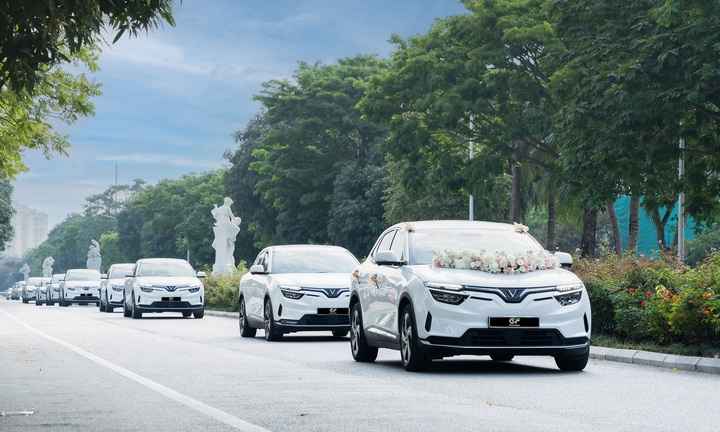 Green Future ra mắt dịch vụ cho thuê xe VinFast đón dâu