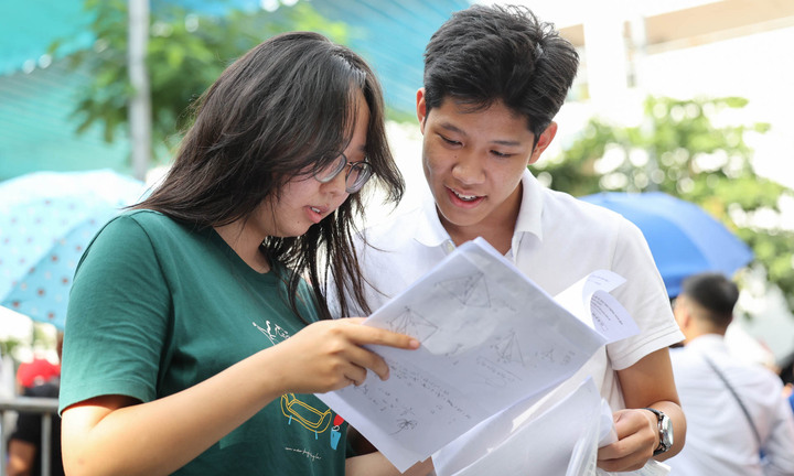 Thêm 11 em được đặc cách tốt nghiệp THPT, tuyển thẳng đại học 2025