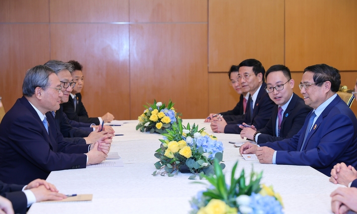 Thủ tướng đề nghị Việt - Trung ưu tiên thúc đẩy hợp tác đường sắt 