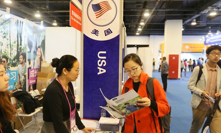 Trung Quốc lên tiếng sau thông tin Mỹ thu hồi visa sinh viên