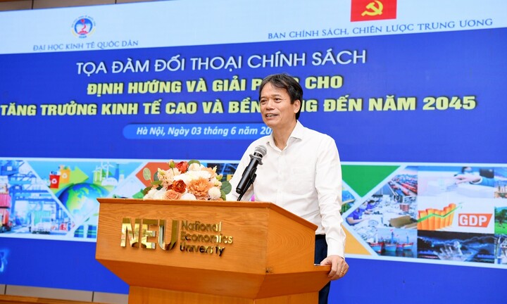 Đại học Kinh tế quốc dân hiến kế tăng trưởng hai con số