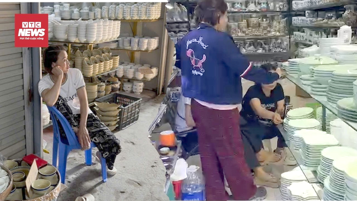 Tiểu thương khóc ròng ở Bát Tràng: Chợ gốm vắng tanh, cả tuần không ai hỏi mua