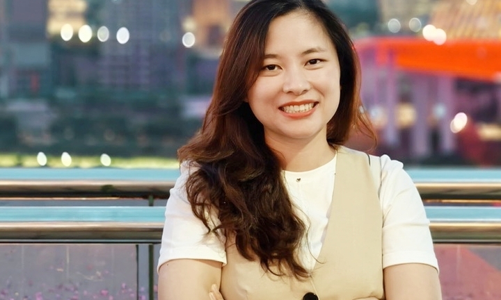 Đã bác sĩ còn dịch cabin, người phụ nữ đặc biệt này là ai?