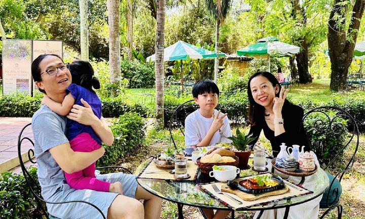 Chân dung 'giám đốc 13 tuổi' ở TP.HCM viral khắp cõi mạng