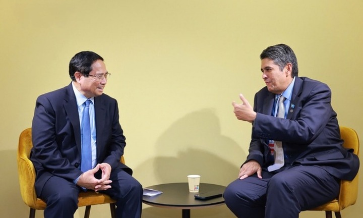 Thủ tướng Phạm Minh Chính gặp Tổng thống Palau Surangel Whipps Jr