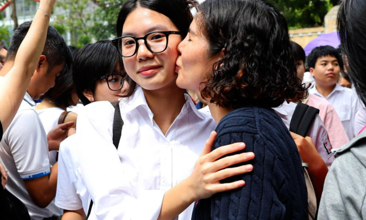 Đáp án môn tiếng Anh thi vào lớp 10 Hà Nội 2025