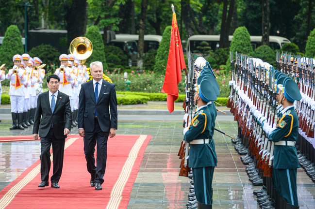 Chủ tịch nước Lương Cường chủ trì lễ đón Tổng thống Litva thăm Việt Nam