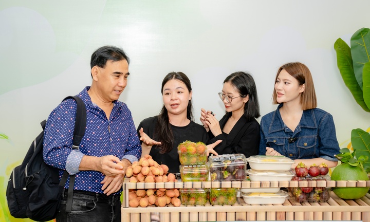 Quyền Linh: Tôi hạnh phúc khi được hỗ trợ nông dân làm giàu