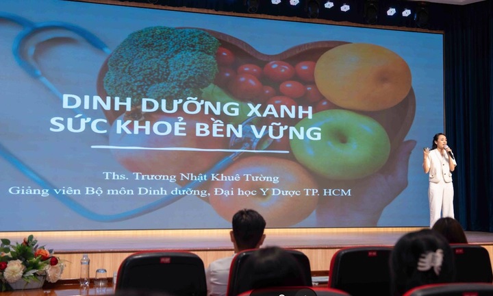 Kinh phí 'eo hẹp', ăn thế nào để vẫn đảm bảo đầy đủ chất dinh dưỡng?