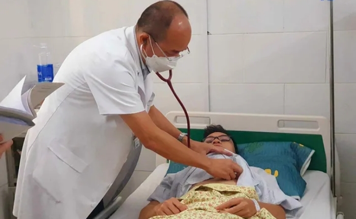 Sốt xuất huyết có thể gây tử vong ngay cả khi không sốt cao hay xuất huyết