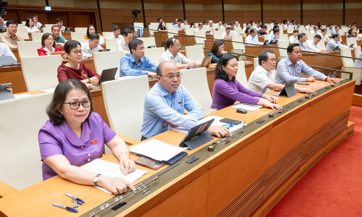 Quốc hội chốt giảm thuế suất ưu đãi 10% cho báo chí