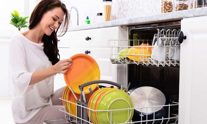 Dùng máy rửa bát có nhất thiết phải mua muối rửa?