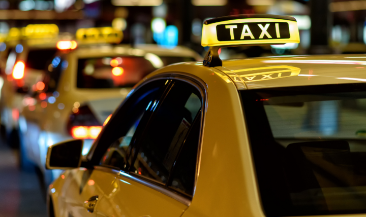 Mẹo đi taxi không bị 'chặt chém', đến đích an toàn 