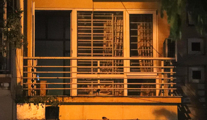 Hiện trường tan hoang vụ nổ gây cháy nhà liền kề tại Hà Đông khiến 2 người chết