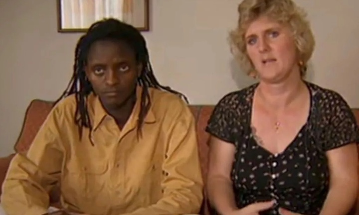 Bỏ chồng và 3 con theo trai tân nước ngoài, người phụ nữ nói mình gặp thảm họa