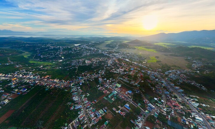 Chi tiết 124 xã, phường, đặc khu của Lâm Đồng sau sáp nhập