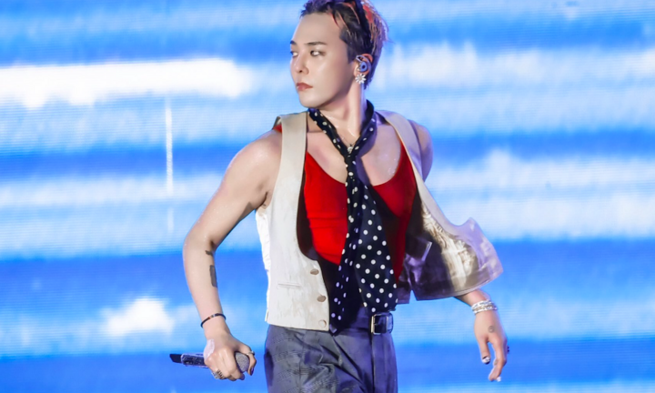 Phản ứng của G-Dragon khi fan cuồng lao lên sân khấu ở Mỹ Đình